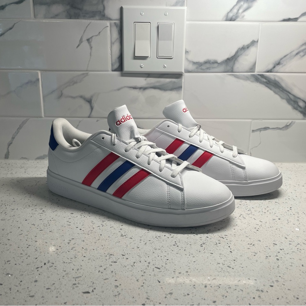 Adidas Grand Court 2.0 (White/Red/Blue, Sz 13)